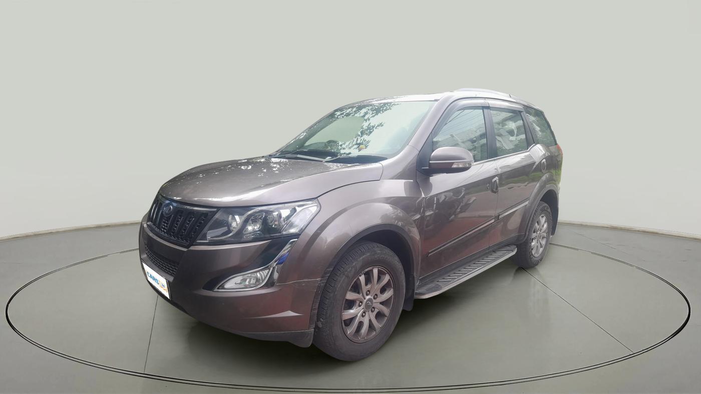 2018 Mahindra XUV500 W10, Diesel, Manual, 1,20,790 km, exterior