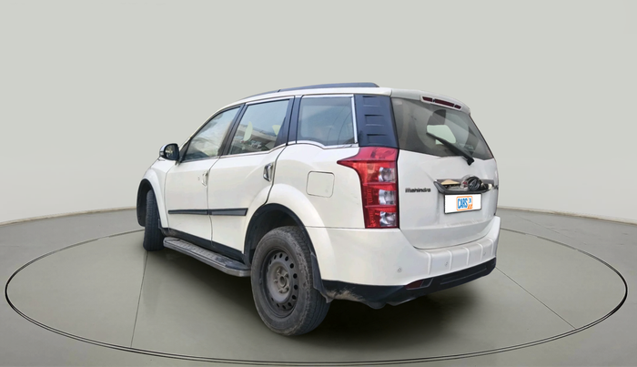 2017 Mahindra XUV500 W6, Diesel, Manual, 87,474 km, exterior