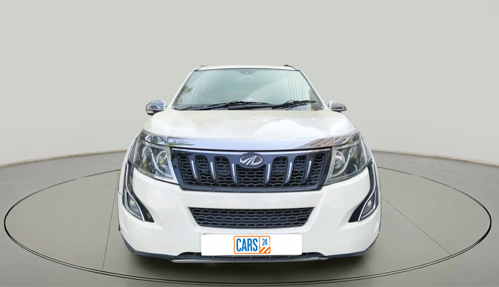 2017 Mahindra XUV500 W6, Diesel, Manual, 87,474 km, exterior