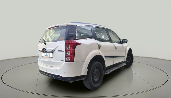 2017 Mahindra XUV500 W6, Diesel, Manual, 87,474 km, exterior