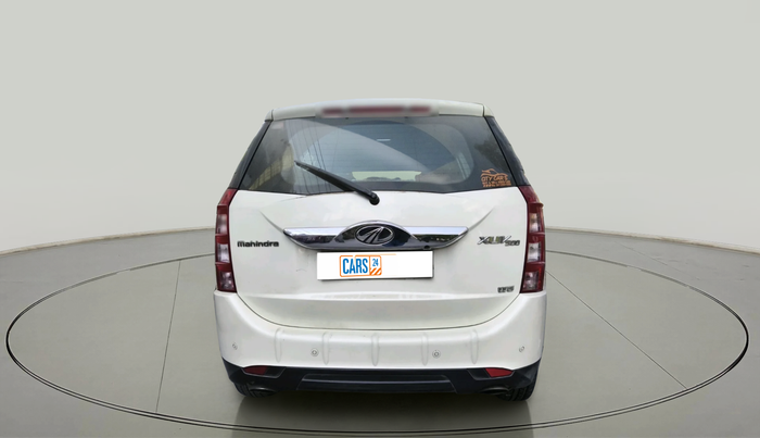 2017 Mahindra XUV500 W6, Diesel, Manual, 87,474 km, exterior