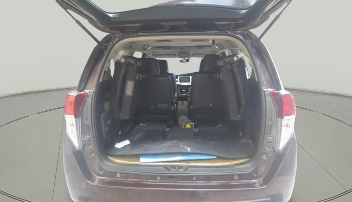 2016 Toyota Innova Crysta 2.4 ZX 7 STR, Diesel, Manual, 1,63,130 km, exterior