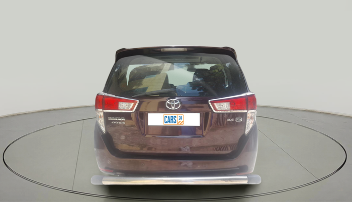 2016 Toyota Innova Crysta 2.4 ZX 7 STR, Diesel, Manual, 1,63,130 km, exterior