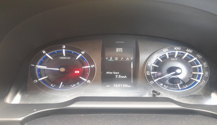 2016 Toyota Innova Crysta 2.4 ZX 7 STR, Diesel, Manual, 1,63,130 km, interior