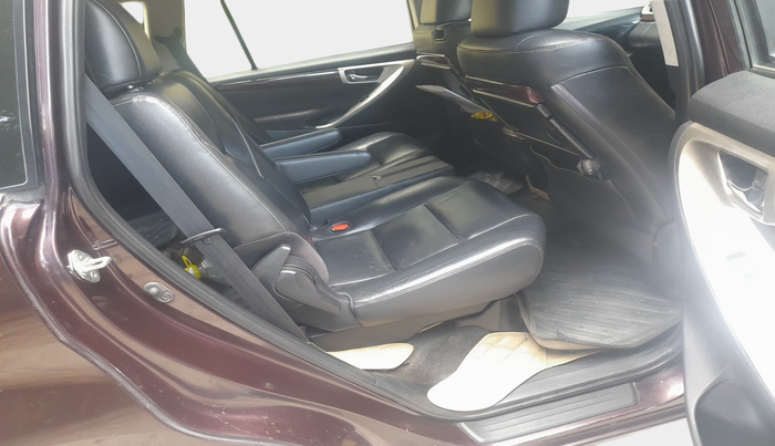2016 Toyota Innova Crysta 2.4 ZX 7 STR, Diesel, Manual, 1,63,130 km, interior