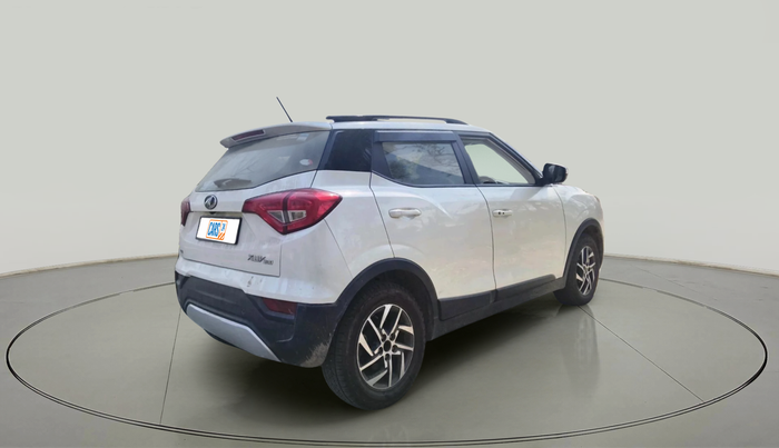 2022 Mahindra XUV300 W8 (O) 1.2 PETROL, Petrol, Manual, 68,188 km, exterior