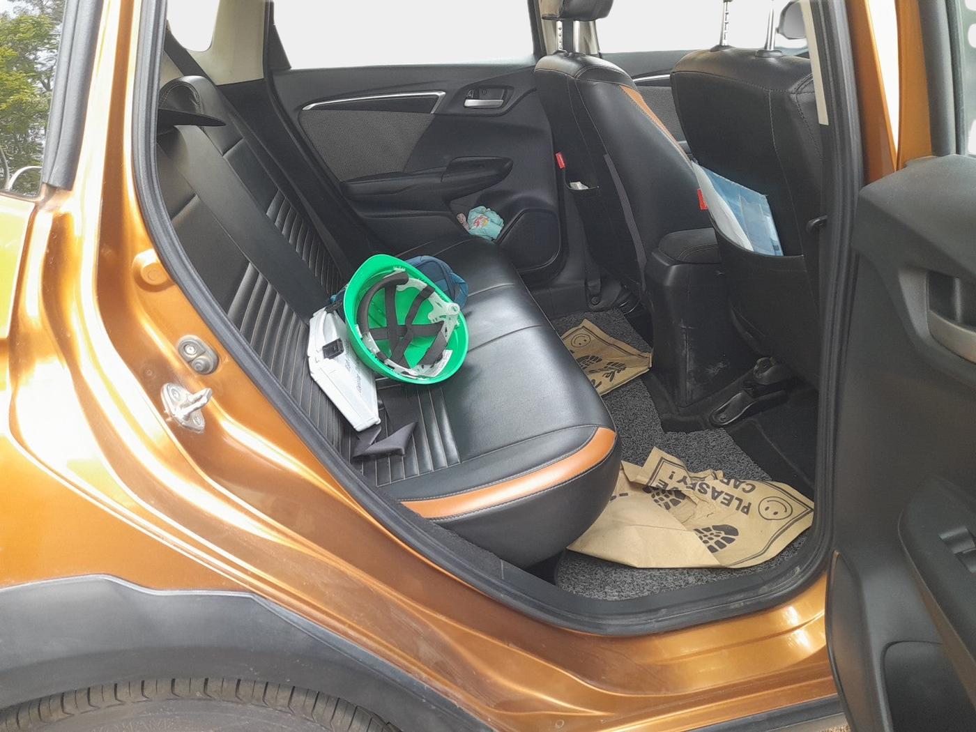 2017 Honda WR-V 1.2L I-VTEC VX MT, Petrol, Manual, 85,217 km, interior