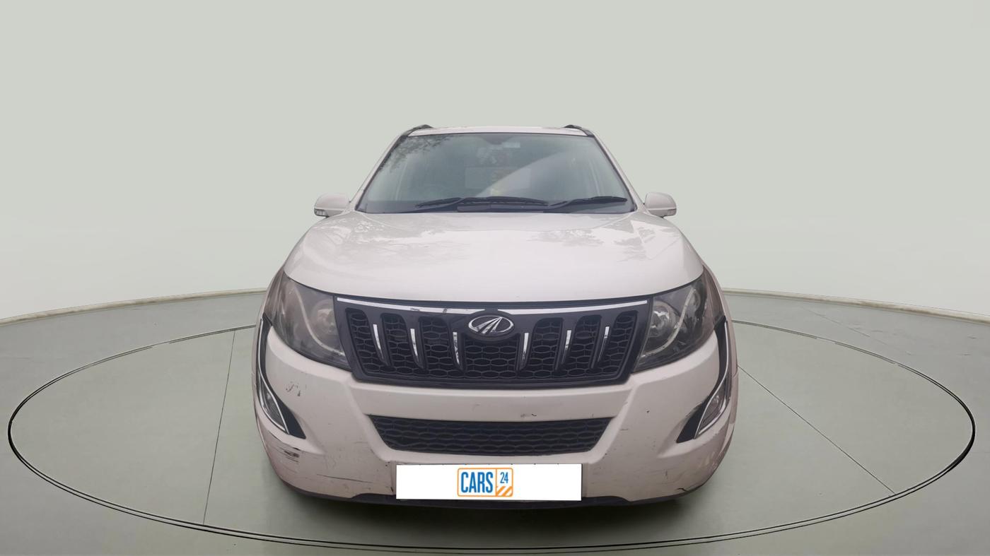 2015 Mahindra XUV500 W6, Diesel, Manual, 1,25,218 km, exterior