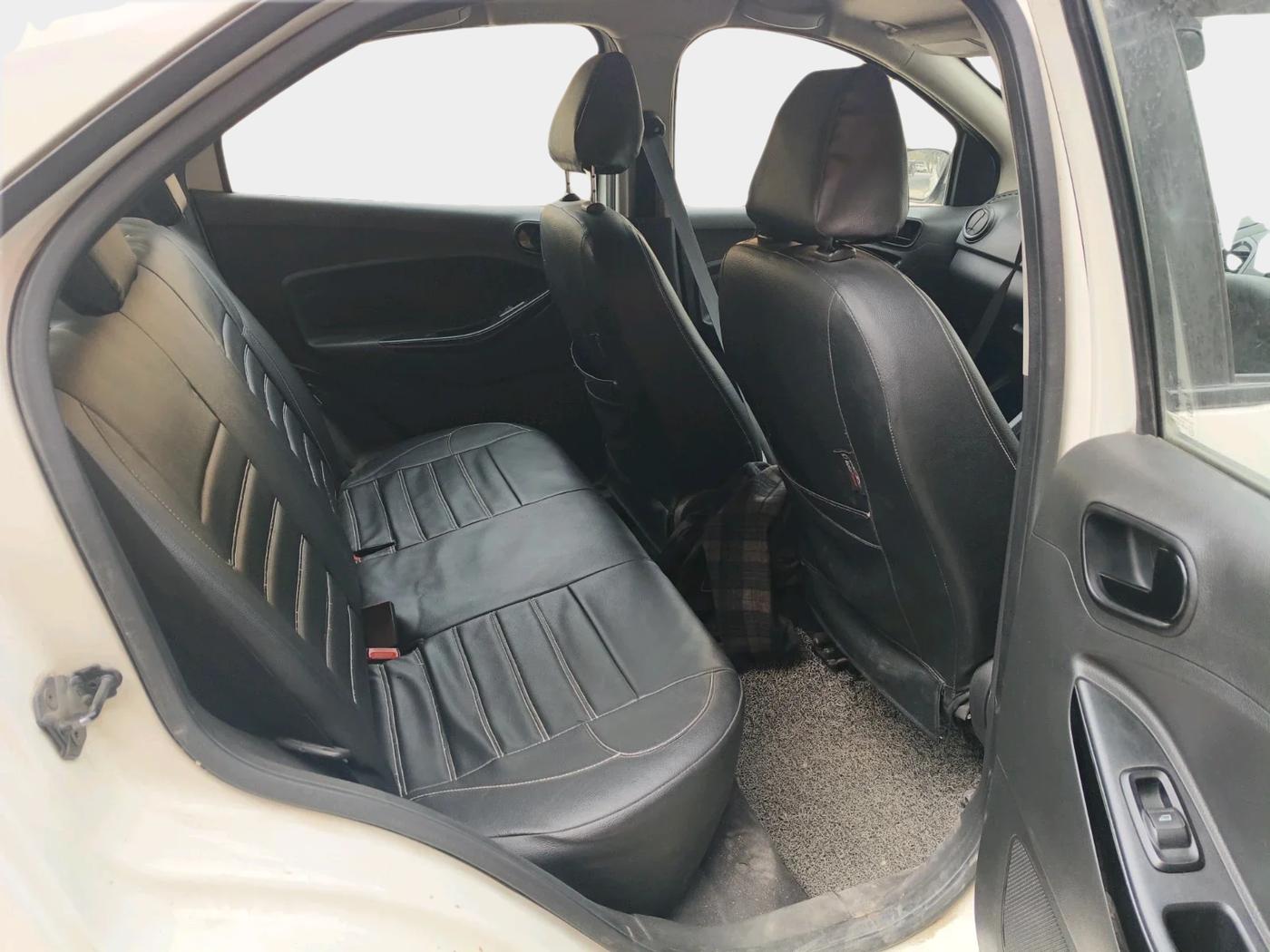 2020 Ford New Figo TITANIUM 1.2 PETROL MT, Petrol, Manual, 17,502 km, interior