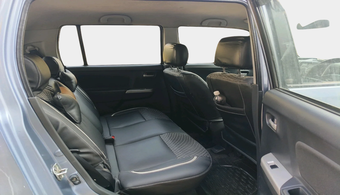 2011 Maruti Wagon R 1.0 VXI, Petrol, Manual, 1,33,195 km, interior