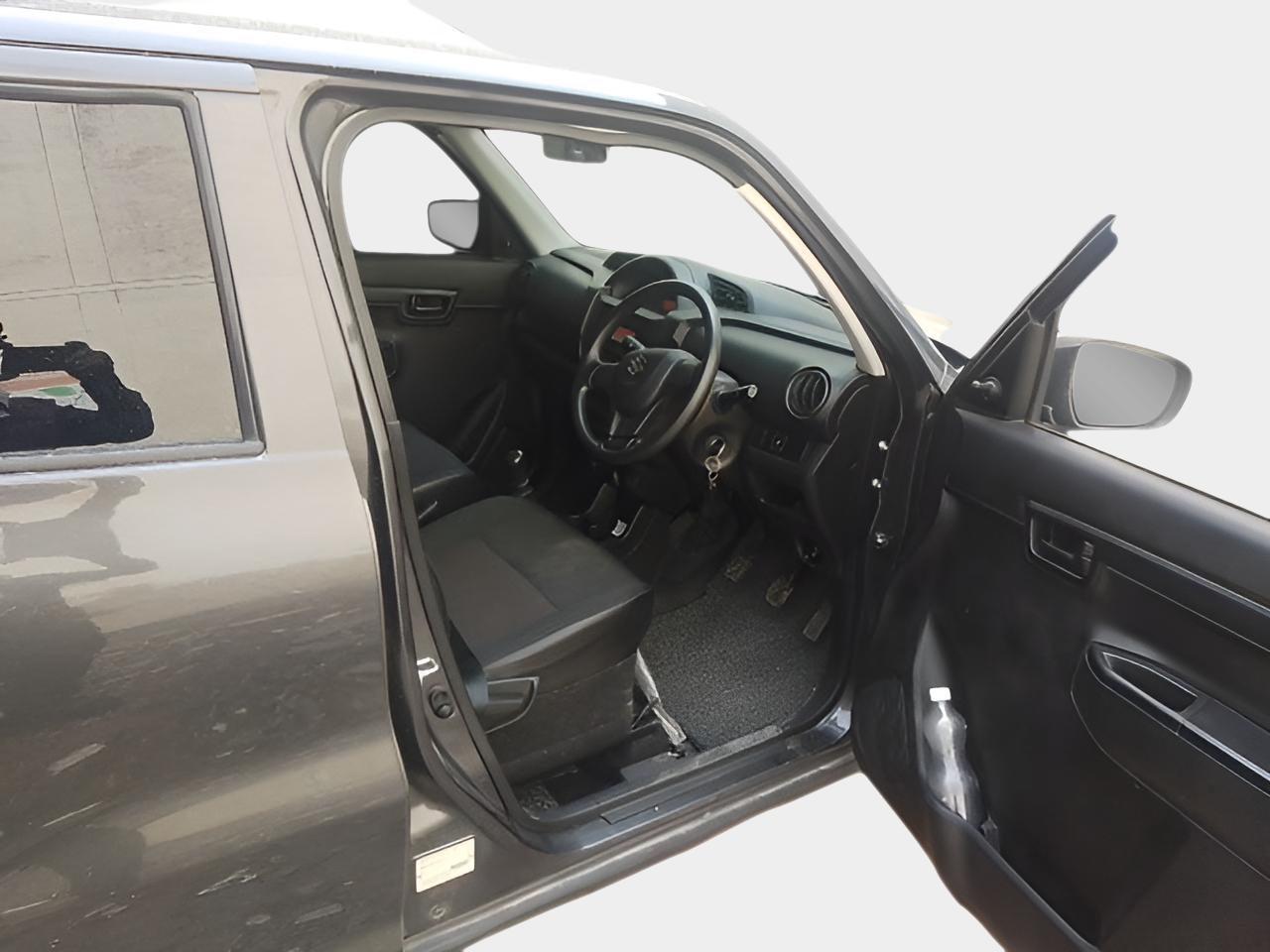 2023 Maruti S PRESSO VXI, Petrol, Manual, 12,103 km, interior