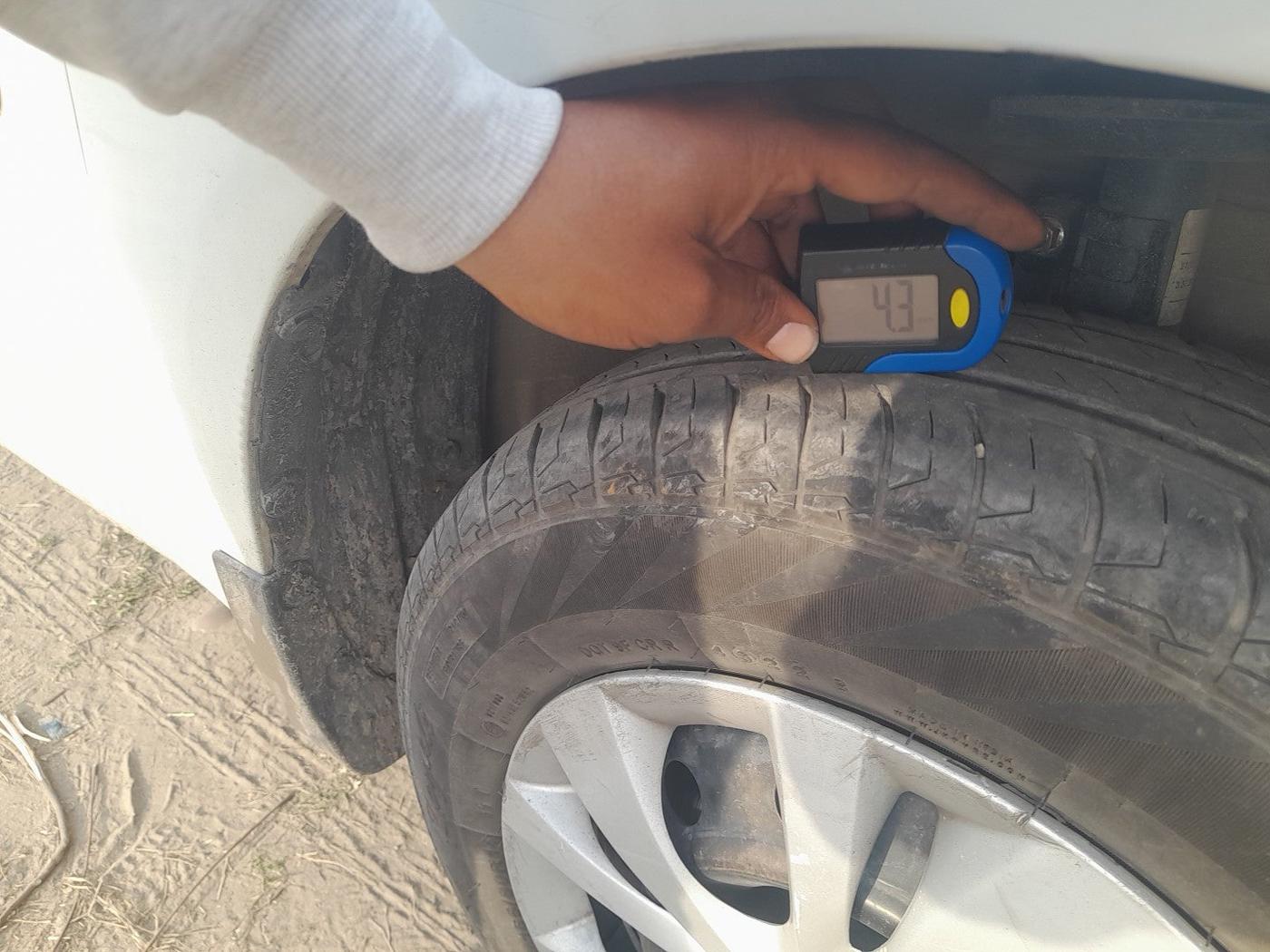 2014 Maruti Swift Dzire VDI, Diesel, Manual, 99,313 km, tyre