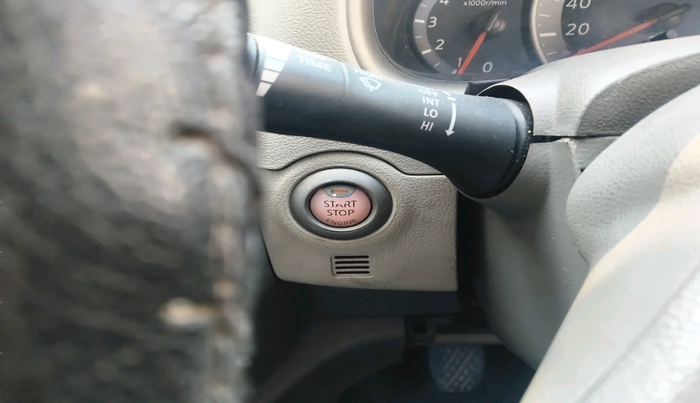 2012 Nissan Micra XV DIESEL, Diesel, Manual, 1,16,561 km, interior