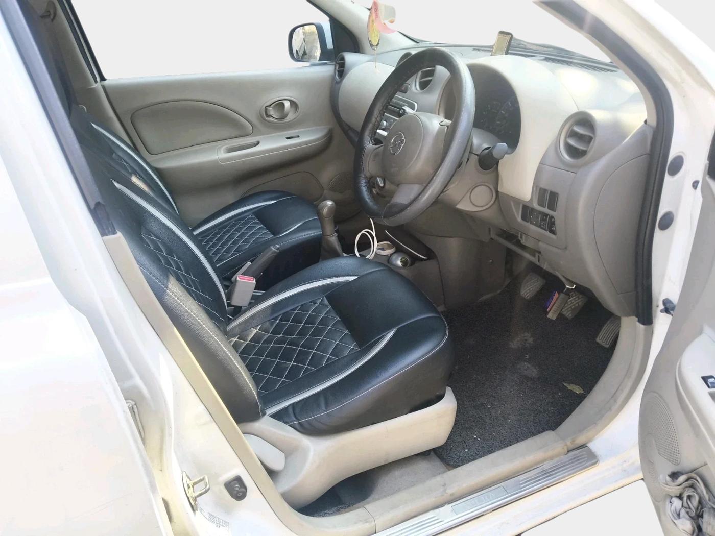 2012 Nissan Micra XV DIESEL, Diesel, Manual, 1,16,561 km, interior