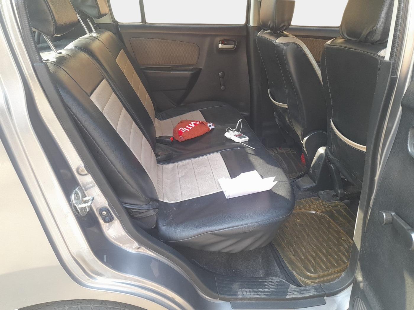 2013 Maruti Wagon R 1.0 LXI CNG, Petrol, Manual, 84,000 km, interior