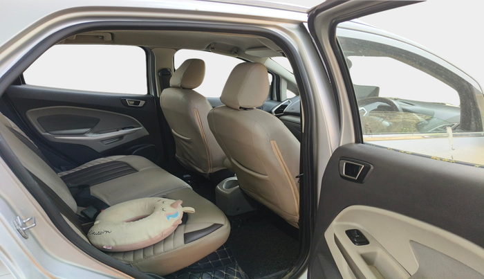 2015 Ford Ecosport TITANIUM 1.5L DIESEL, Diesel, Manual, 1,49,411 km, interior