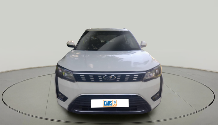 2020 Mahindra XUV300 W6 1.5 DIESEL, Diesel, Manual, 66,341 km, exterior