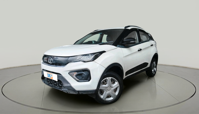 2020 Tata NEXON XM PETROL, Petrol, Manual, 1,35,101 km, exterior