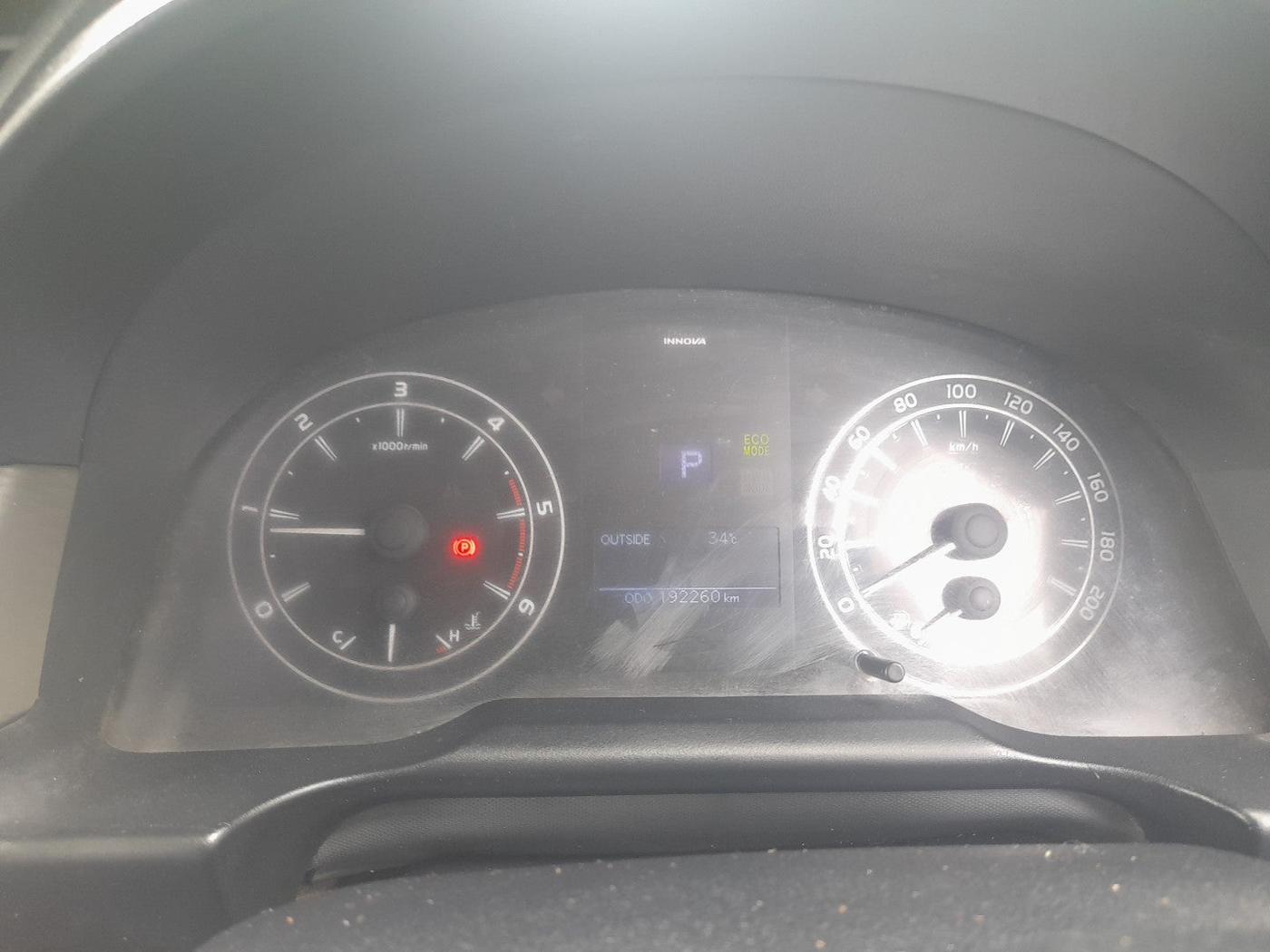 2016 Toyota Innova Crysta 2.8 GX AT 7 STR, Diesel, Automatic, 1,92,260 km, interior
