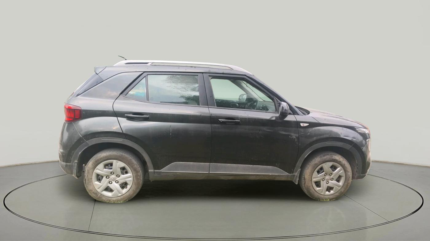 2020 Hyundai VENUE S 1.2, Petrol, Manual, 69,628 km, exterior