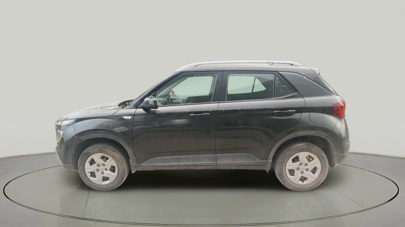 2020 Hyundai VENUE S 1.2, Petrol, Manual, 69,628 km, exterior