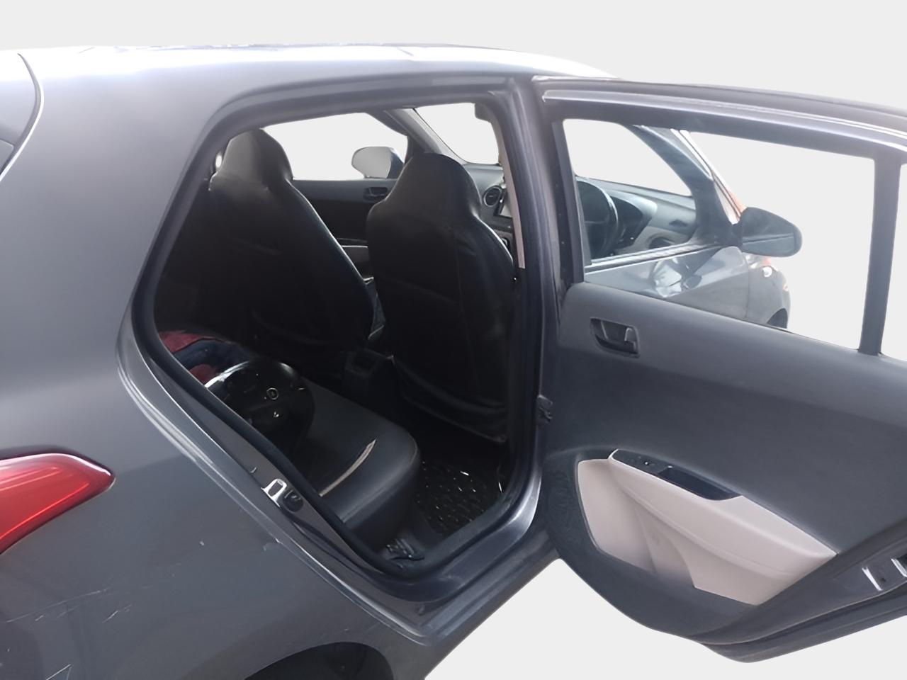 2017 Hyundai Grand i10 MAGNA 1.2 KAPPA VTVT, Petrol, Manual, 37,274 km, interior