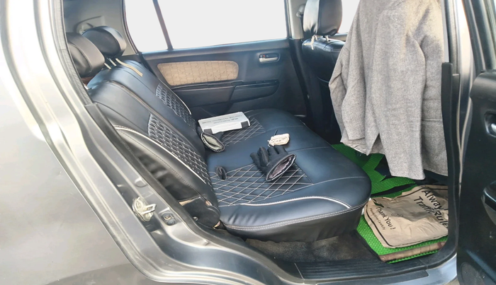 2018 Maruti Wagon R 1.0 VXI, Petrol, Manual, 68,053 km, interior