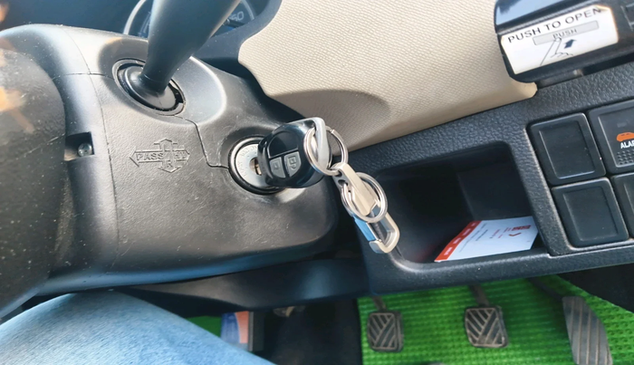 2018 Maruti Wagon R 1.0 VXI, Petrol, Manual, 68,053 km, interior