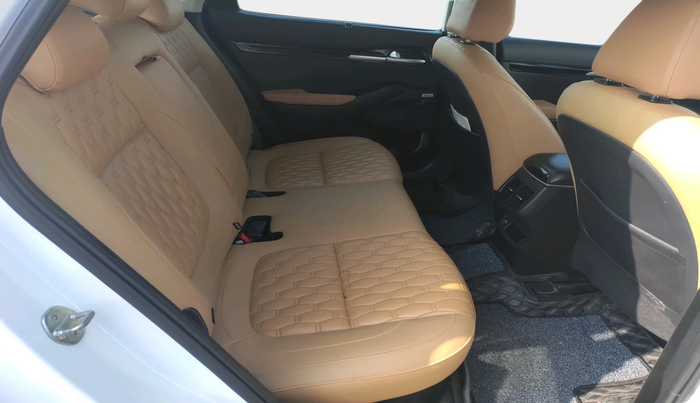 2022 KIA SELTOS HTX PLUS 1.5 DIESEL, Diesel, Manual, 97,415 km, interior