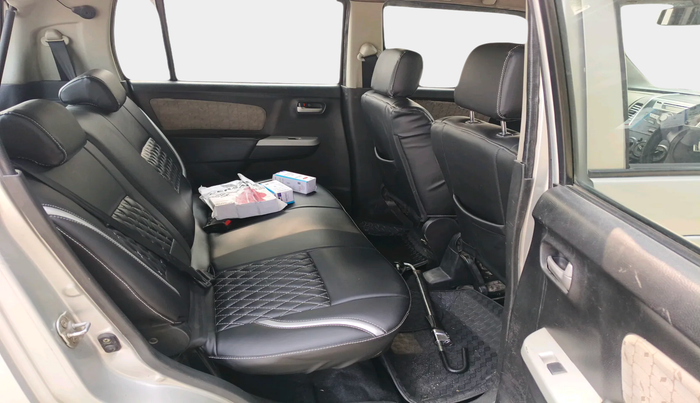 2013 Maruti Wagon R 1.0 VXI, Petrol, Manual, 1,18,651 km, interior