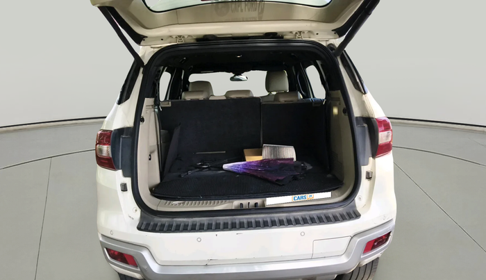 2016 Ford Endeavour TITANIUM 2.2 4X2 AT, Diesel, Automatic, 74,717 km, exterior