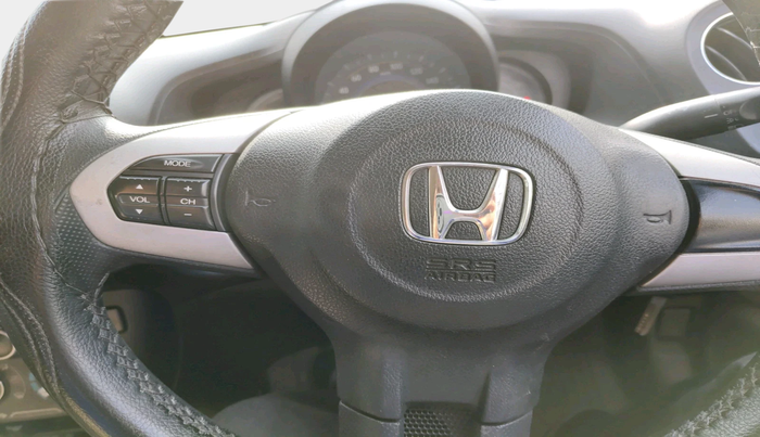 2015 Honda Amaze 1.2L I-VTEC VX, Petrol, Manual, 98,668 km, interior