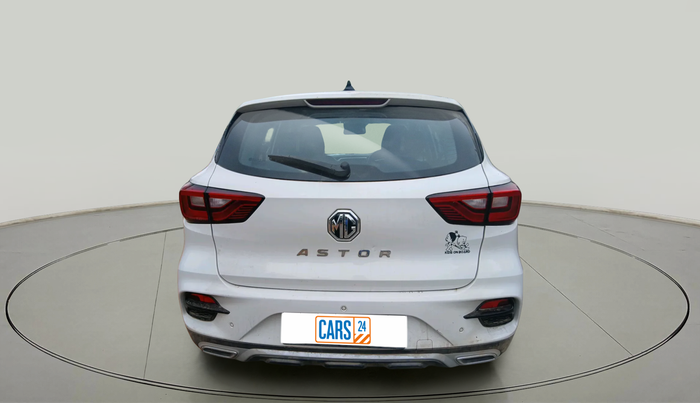 2024 MG ASTOR Sprint 1.5 MT (Ivory), Petrol, Manual, 28,969 km, exterior