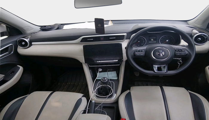 2024 MG ASTOR Sprint 1.5 MT (Ivory), Petrol, Manual, 28,969 km, interior