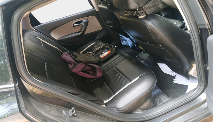 2014 Volkswagen Polo COMFORTLINE 1.2 Diesel, Diesel, Manual, 1,23,800 km, interior