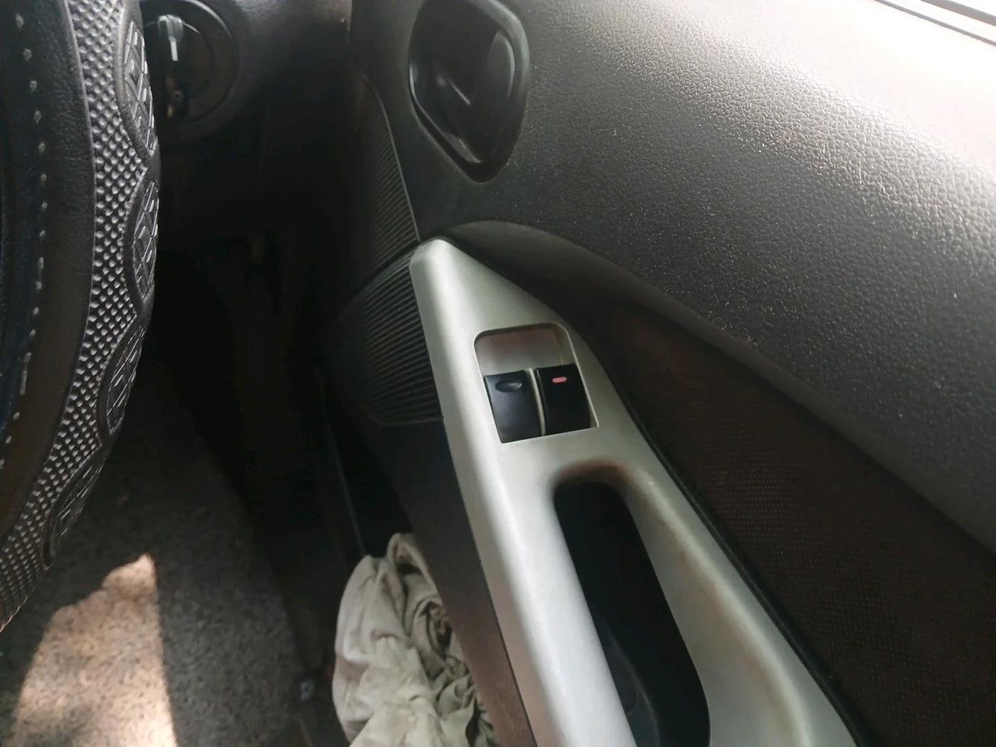 2012 Ford Figo ZXI 1.4 DIESEL, Diesel, Manual, 2,07,970 km, interior