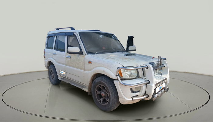 2011 Mahindra Scorpio VLX 2WD, Diesel, Manual, 1,65,326 km, exterior