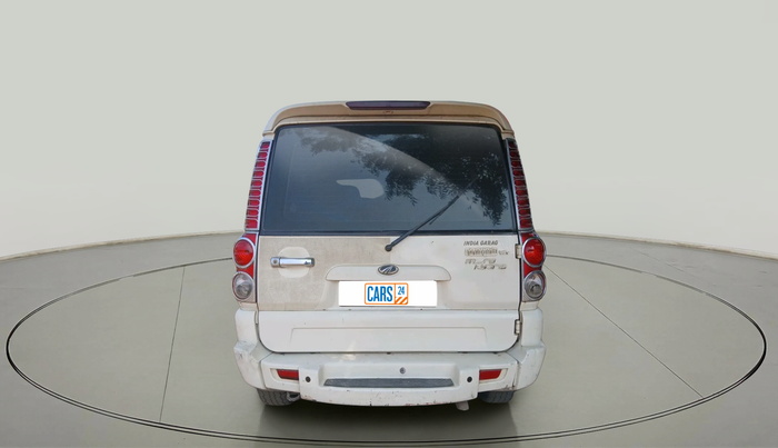 2011 Mahindra Scorpio VLX 2WD, Diesel, Manual, 1,65,326 km, exterior