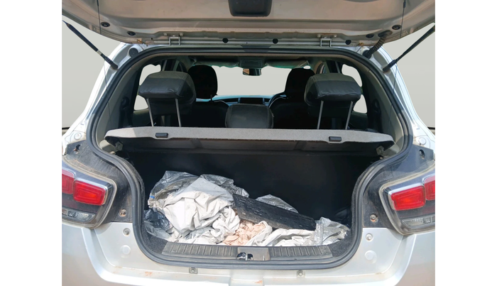 2016 Mahindra Kuv100 K6 5 STR, Petrol, Manual, 94,783 km, exterior