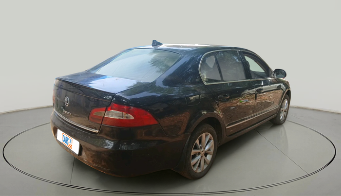 2012 Skoda Superb ELEGANCE 2.0 TDI CR AT, Diesel, Automatic, 1,82,320 km, exterior