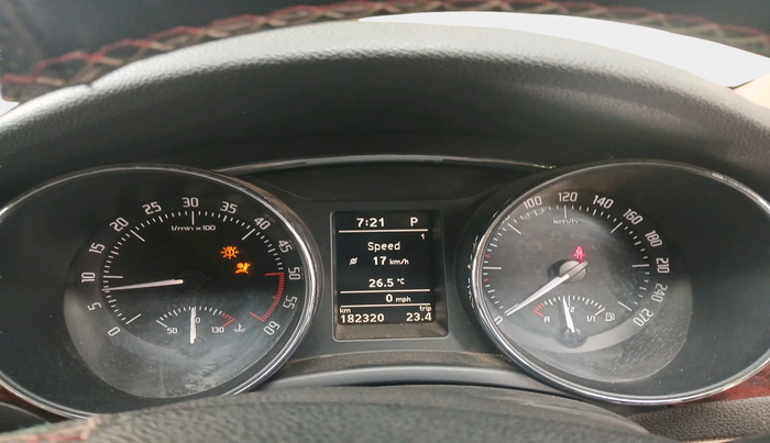 2012 Skoda Superb ELEGANCE 2.0 TDI CR AT, Diesel, Automatic, 1,82,320 km, interior