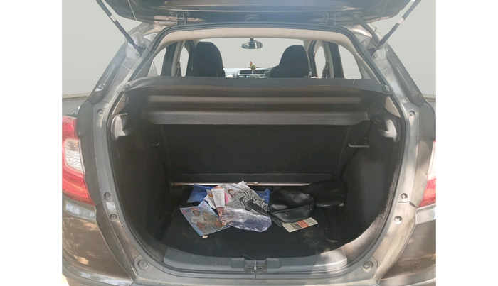 2018 Honda WR-V 1.5L I-DTEC VX MT, Diesel, Manual, 1,13,364 km, exterior