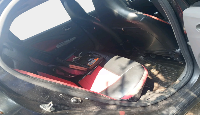 2011 Toyota Etios VX, Petrol, Manual, 89,666 km, interior