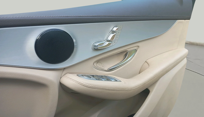 2021 Mercedes Benz GLC COUPE 300d 4MATIC, Diesel, Automatic, 37,945 km, interior