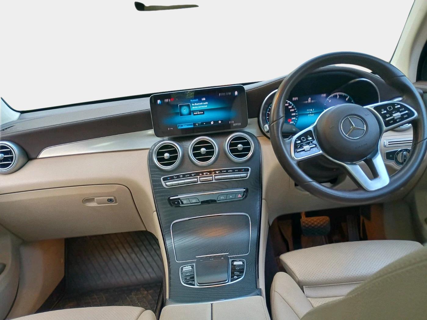 2021 Mercedes Benz GLC COUPE 300d 4MATIC, Diesel, Automatic, 38,500 km, interior