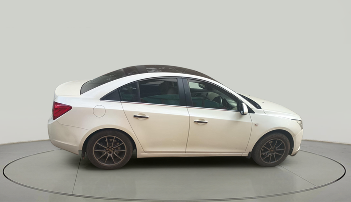 2010 Chevrolet Cruze LTZ AT, Diesel, Automatic, 71,530 km, exterior