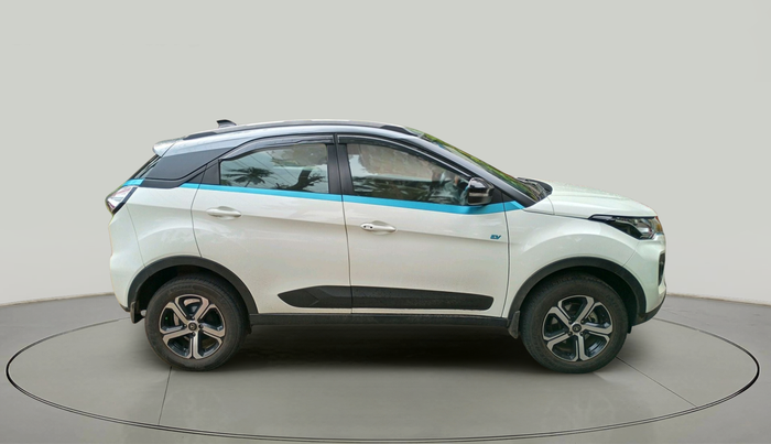 2022 Tata NEXON EV XZ PLUS, Electric, Automatic, 49,148 km, exterior