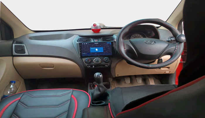 2018 Hyundai Eon ERA +, Petrol, Manual, 65,192 km, interior