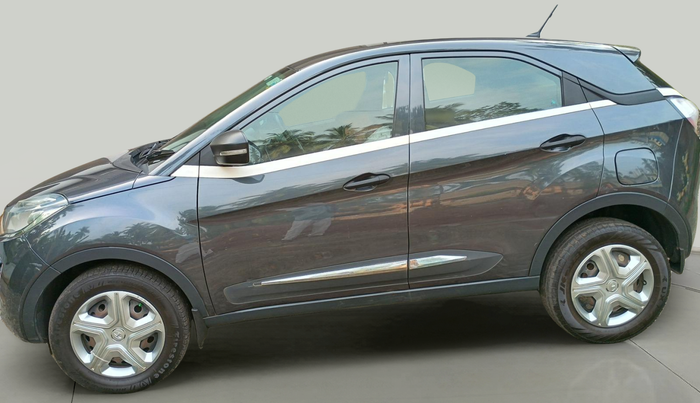 2019 Tata NEXON XMA PETROL, Petrol, Automatic, 1,18,431 km, exterior