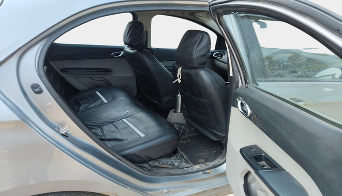 2018 Tata Tiago XZ PETROL, Petrol, Manual, 1,02,323 km, interior